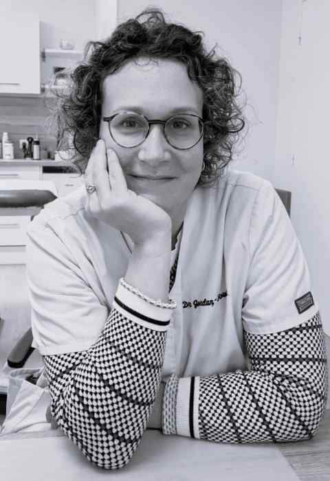 Dr MAUD JORDAN ROUDAUT