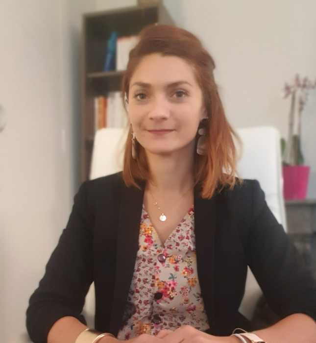 Dr Caroline NIJHOUT