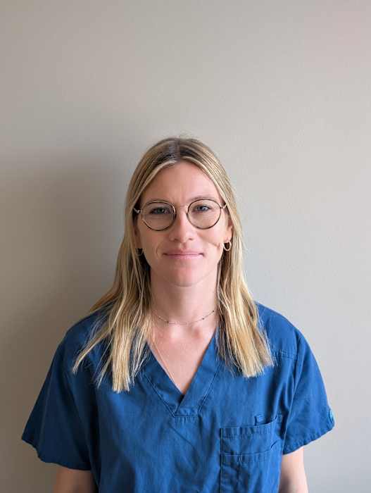 Dr Manon Girod