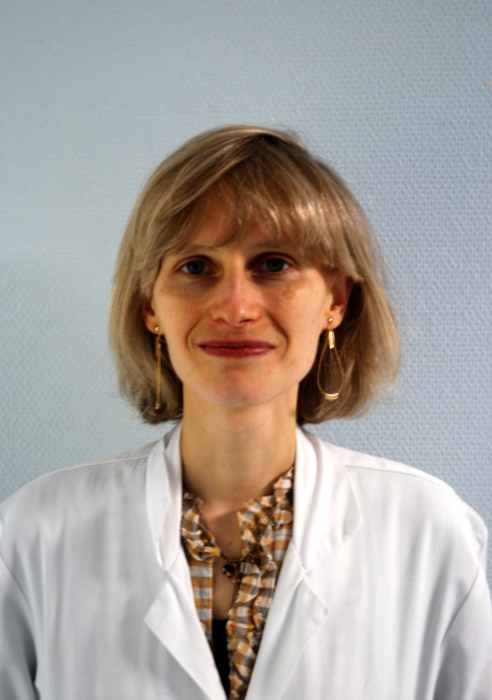 Dr Céline DEROLLEZ