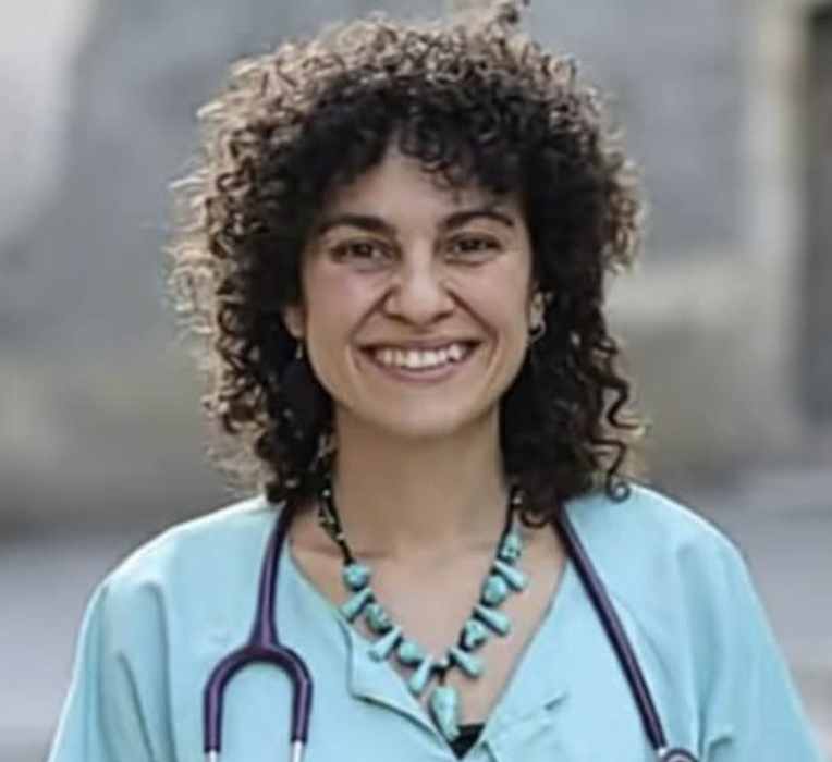 Dr Maria Elena Linares Rojas, Pédiatre à Barrême