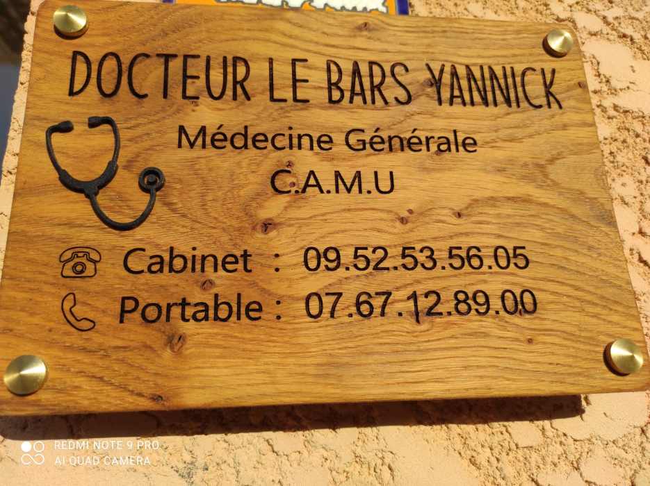 Dr Yannick Le Bars