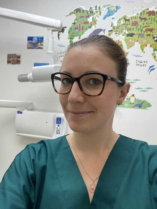 Dr Louise COSTEAUX