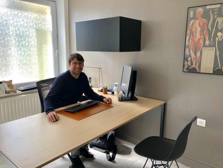 Dr Hugo LEROY
