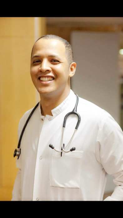 Dr TAHA REGGANY