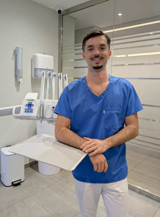 Dr Jean Baptiste Gau, Chirurgien dentiste à Castres