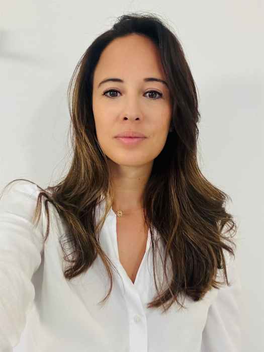 Dr Margaux Bronès