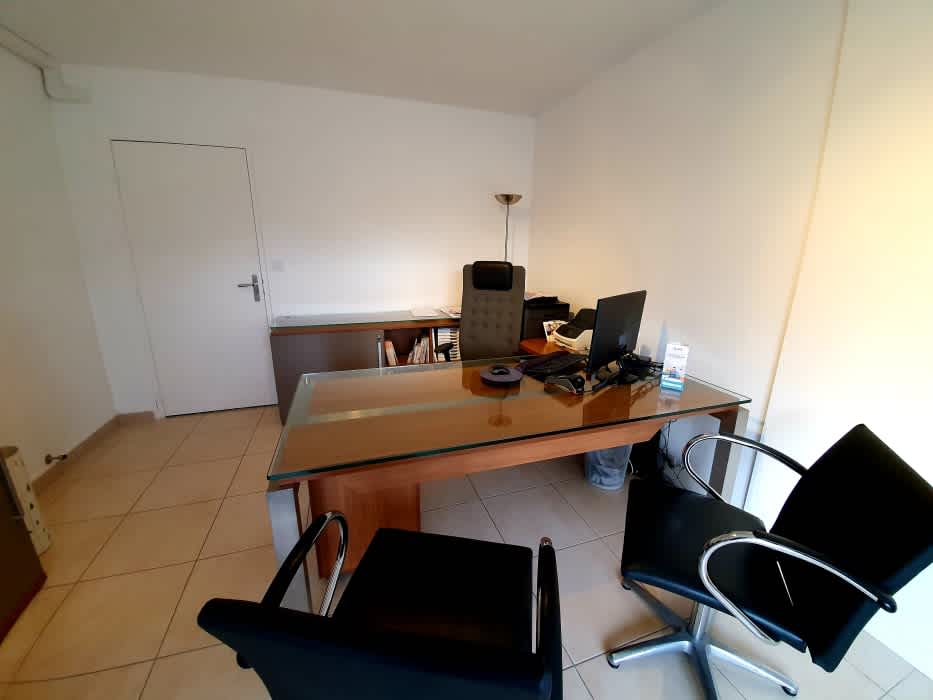 des docteurs Lefebvre Clotilde et Deshors Marine,