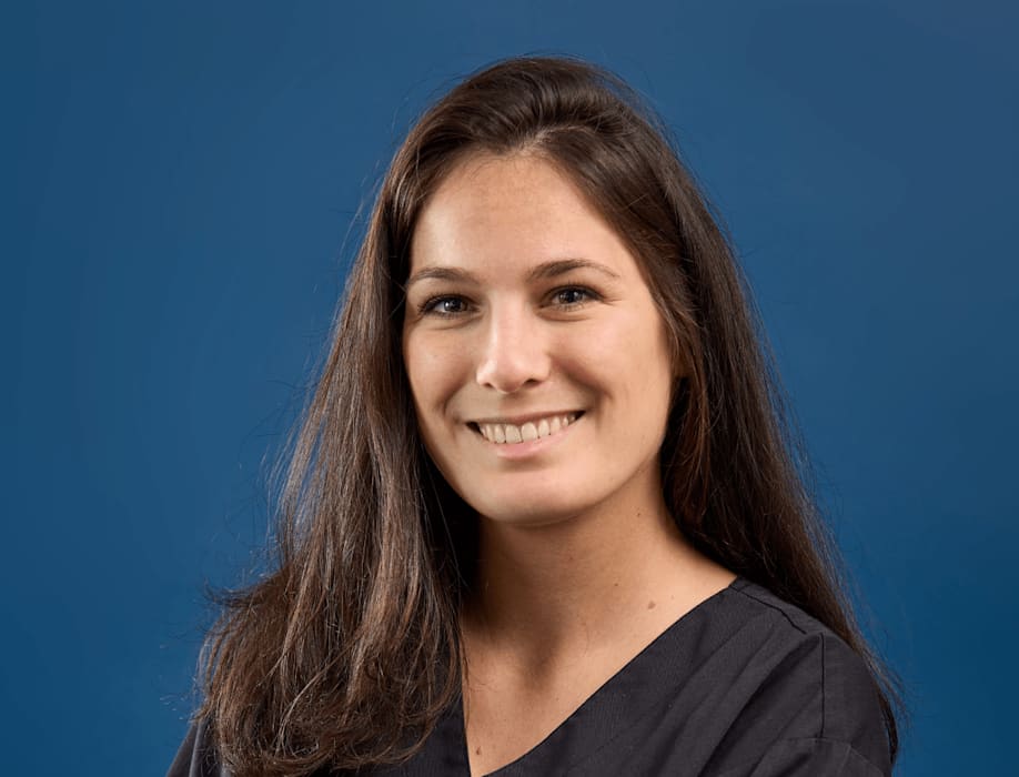 Dr Anne FAVREUL