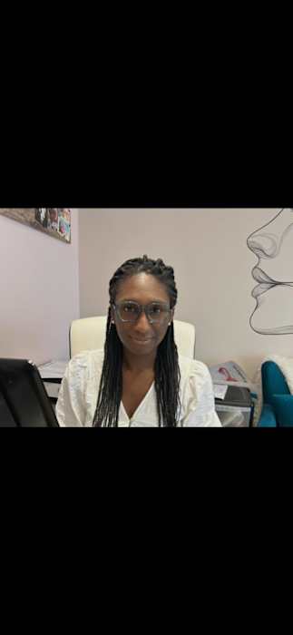 Dr Assetou Keita Perrin, Sage-femme à Saint-Pierre-Des-Corps