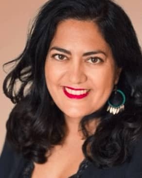 Dr Yasmine Lienard