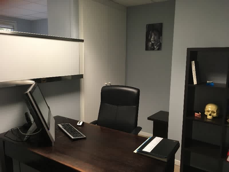 Dr Sabine MARES DE METZ, Chirurgien maxillofacial et stomatologue à