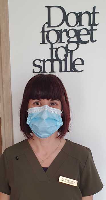 Dr Laura Bernal Medina, Chirurgien dentiste à Albertville