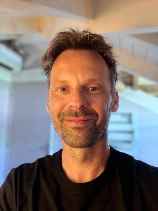 Dr FRANCK THOUZERY