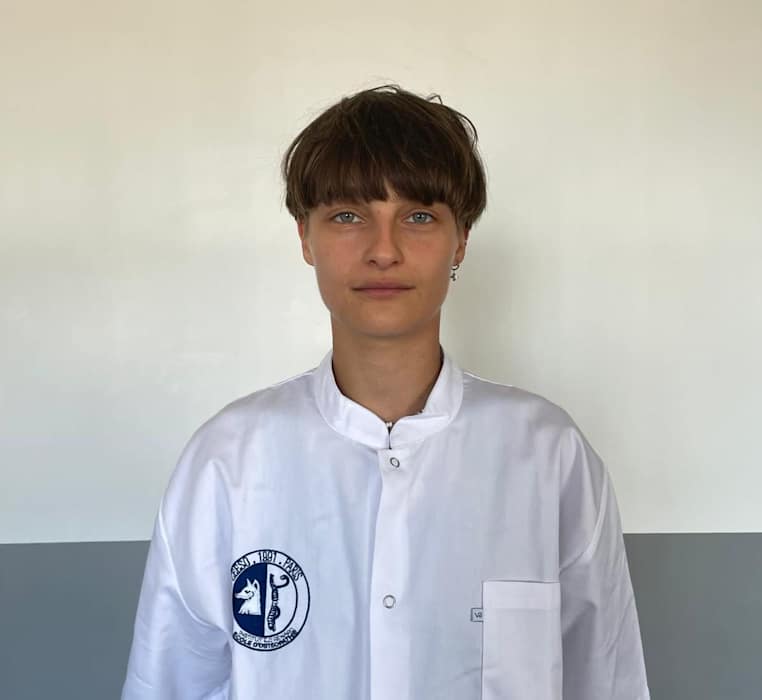 Dr Pauline Nauczyciel, Ostéopathe à Étampes