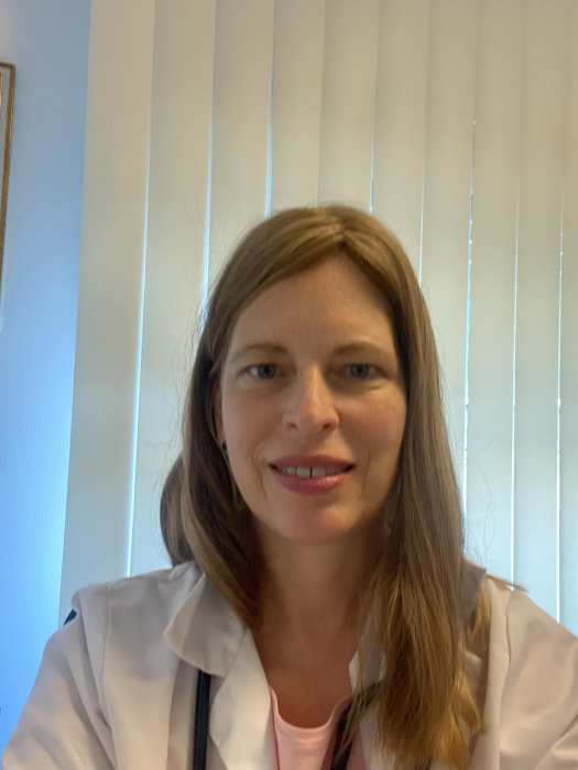 Dr MARIE LEBBE