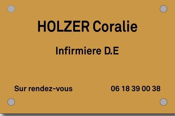 Coralie Holzer