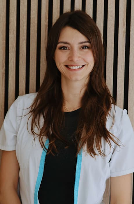 Julie PERRIN