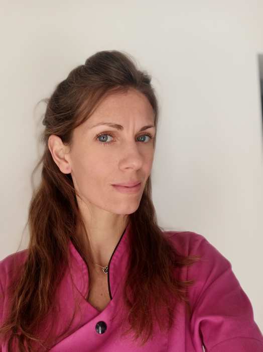 JULIE ARNAUBEC