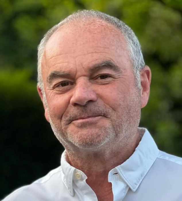 Dr JEAN CHARLES GAUZERAN