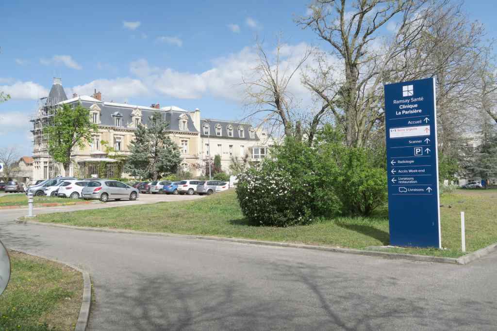 Dr SOPHIE ACHARD PEYREGNE