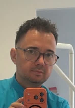 Dr Cristian Portan, Chirurgien dentiste à Laroque-Timbaut