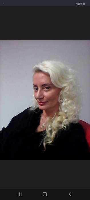 Dr Jelena Husainova