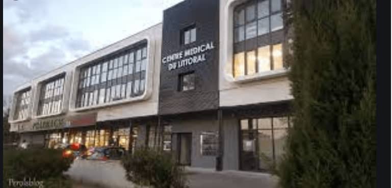Dr Yannick Duval