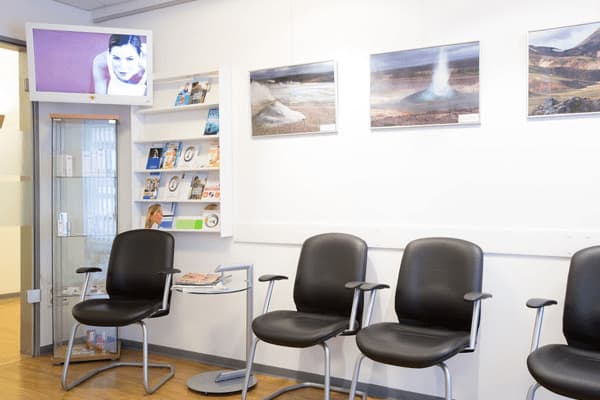 Mvz Dermatologisches Zentrum Bonn - Hautarzt Am Friedensplatz Dermatologisches Zentrum Bonn, MVZ - Medizinisches Versorgungszentrum