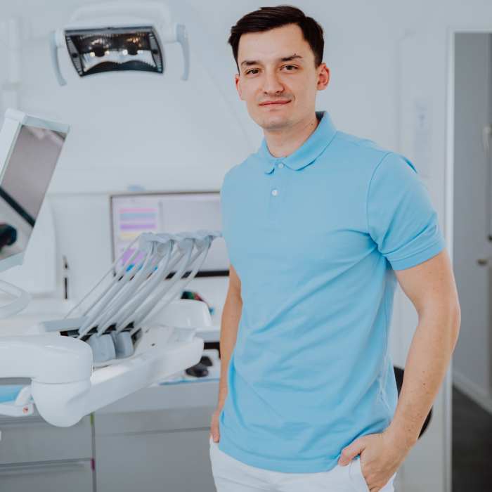 Dr Mihail TCACISIN