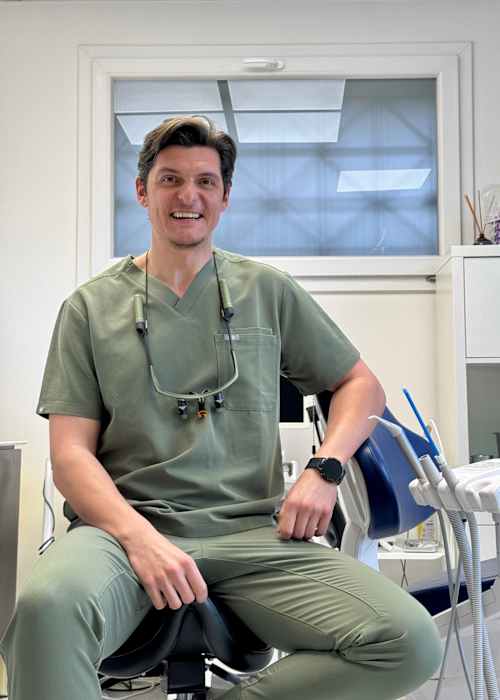 Dr Vlad Alexandru Berbecar, Chirurgien dentiste à La Ravoire