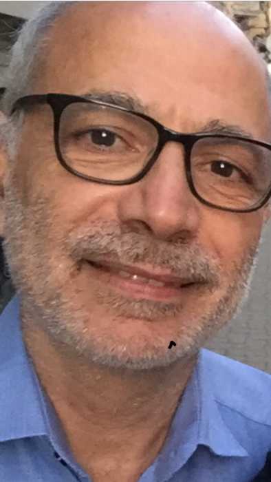 Dr Charles Zeidan