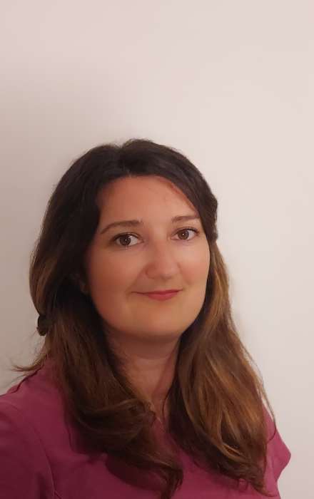 Julia LESTIENNE