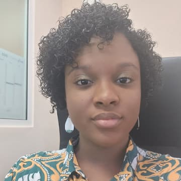 TRECY BONHEUR HENNION