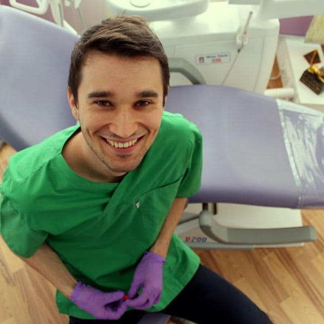 Dr ALEXANDRU COTOFAN