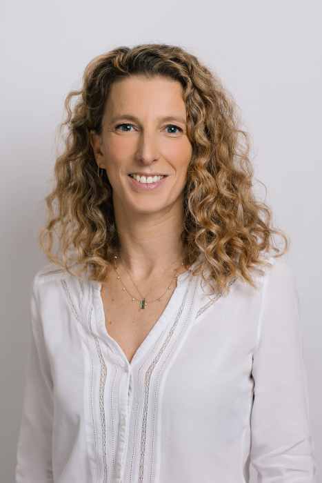 Dr Sarah Sebag-Peyrelevade, Obstétricien à Paris