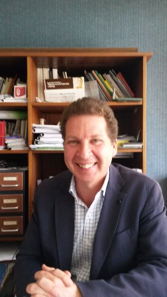 Dr Laurent LIVESCAULT