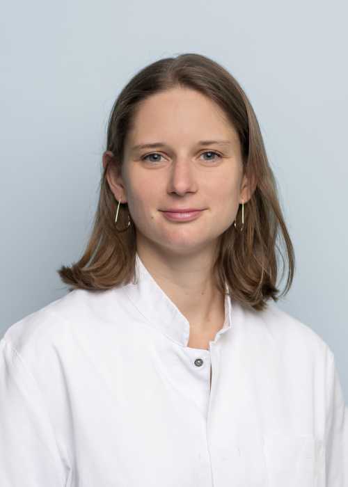 Dr Maellia Goninet