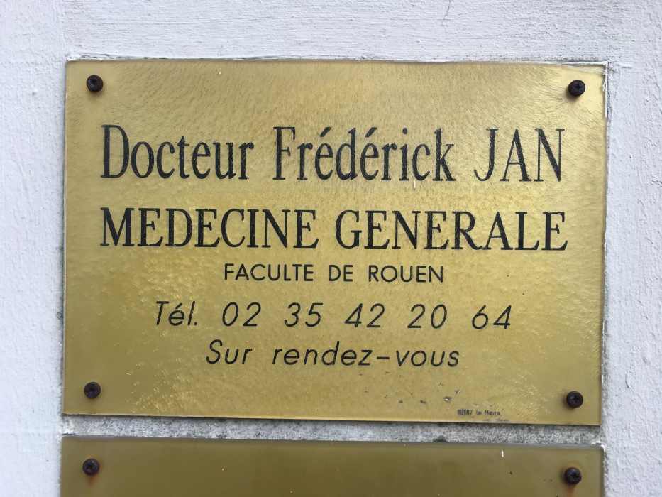 Dr FREDERICK JAN