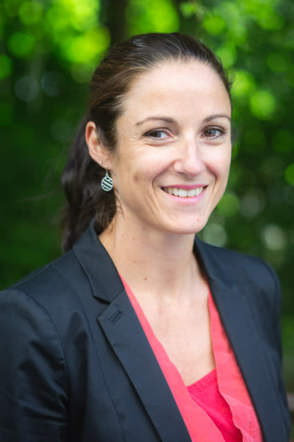 Dr Julie AGOSTINI