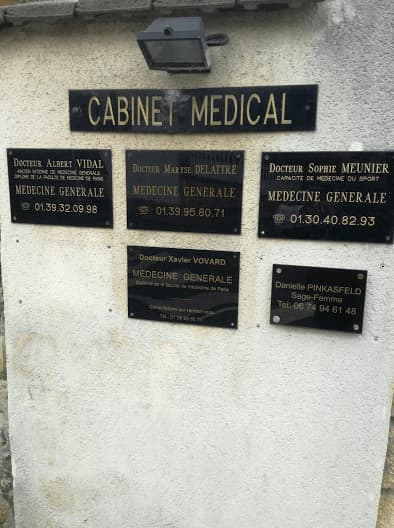 Dr Albert VIDAL
