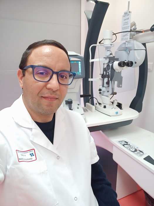 Aymen Dridi, Ophtalmologue à Poissy