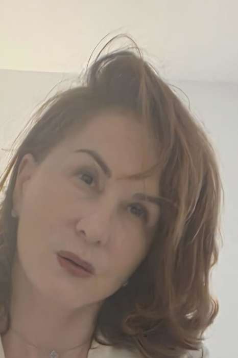 Anne-Claude AYET