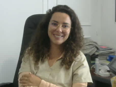 Dr JULIE DOMINICI