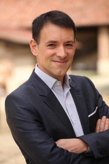 Dr Frederic Lavie
