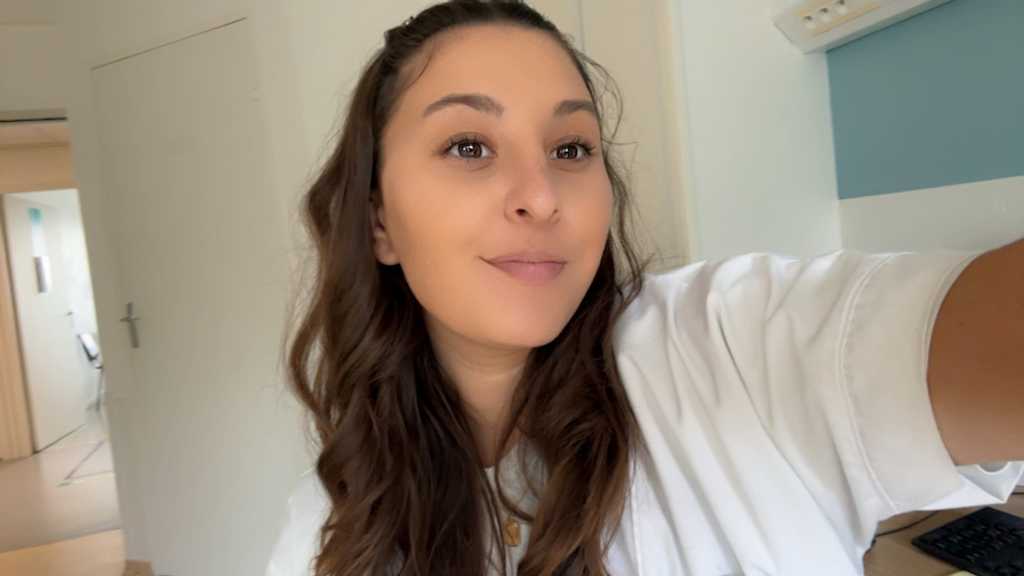 Laura Moreno, Ophtalmologue à Gouville-Sur-Mer