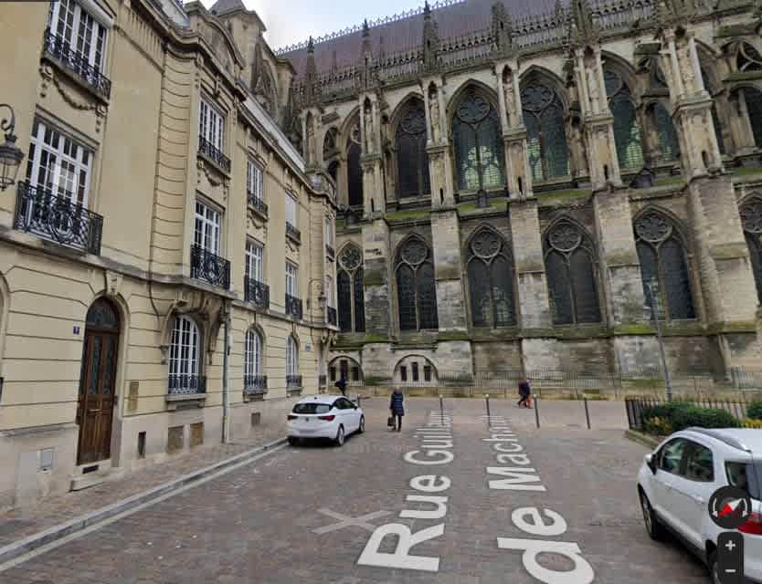 Dr Audrey Cros, Chirurgien dentiste à Reims