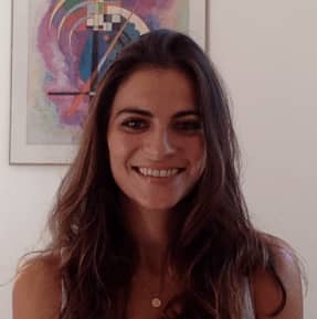 Julie DELON   