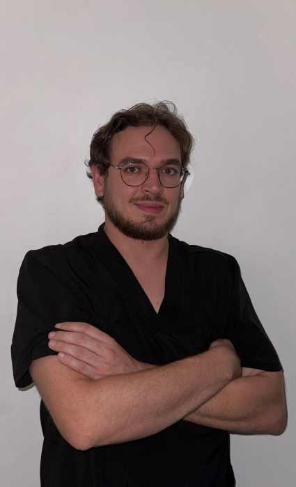 Dr Sacha CRACOSKY