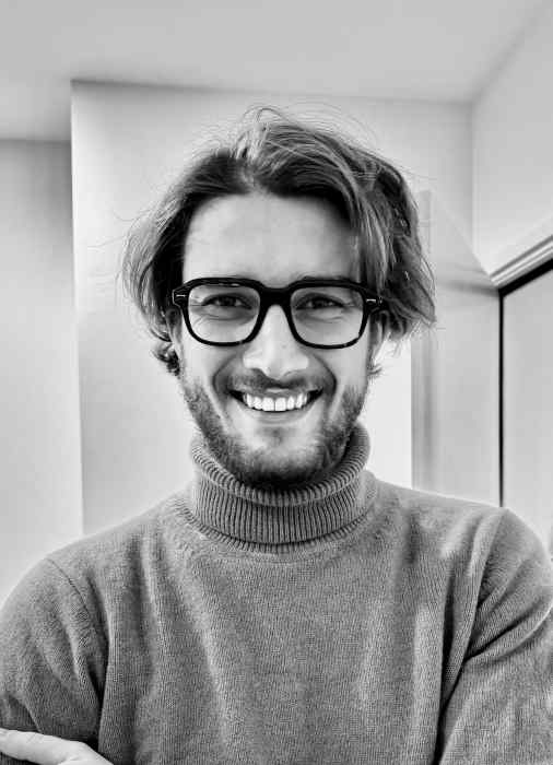 Dr Julien Stenger